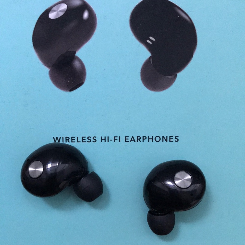 Wireless Earbuds - Picture 2 of 5
